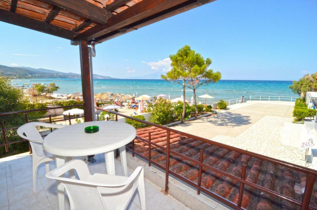 Oasis Beachfront Studios & Apartments, By Zantewize Alykanas  Bagian luar foto